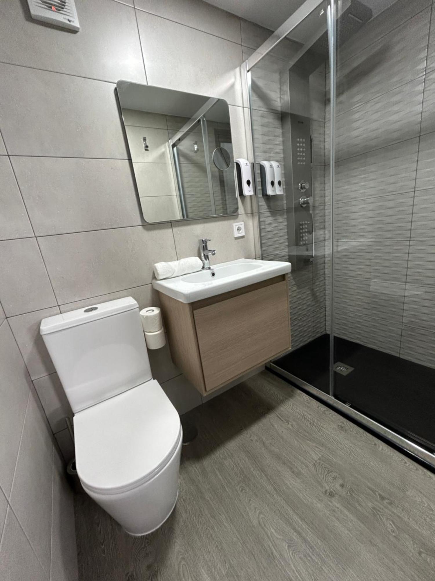 Cotrades 3 En San Blas-Canillejas Madrid Exterior foto